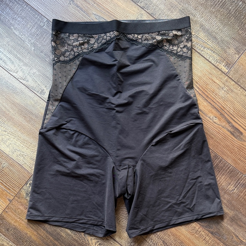 Cacique Ultra High-Waist Thigh Shaper